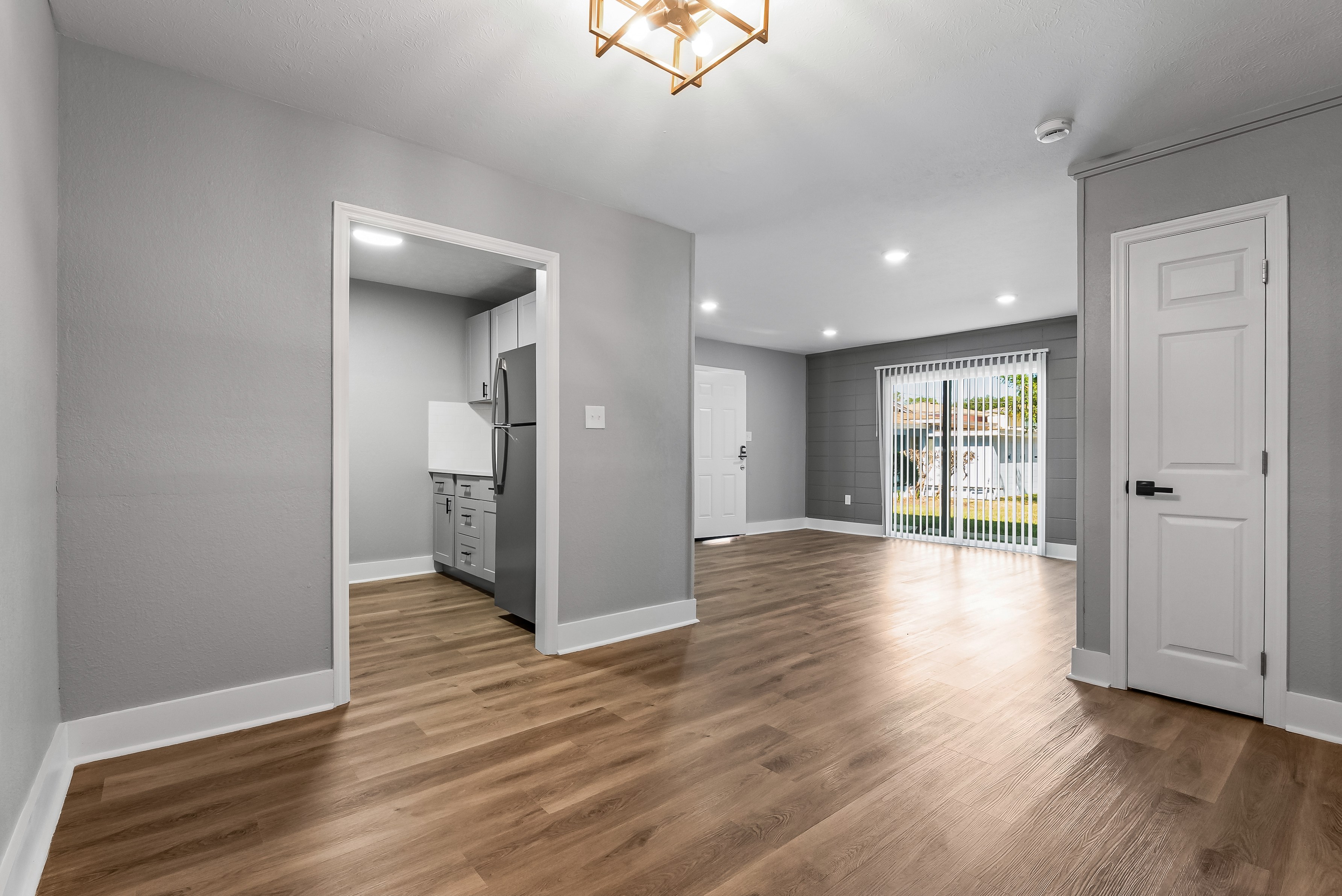 Spacious Living Area at Serenity Place Central, Tallahassee, FL